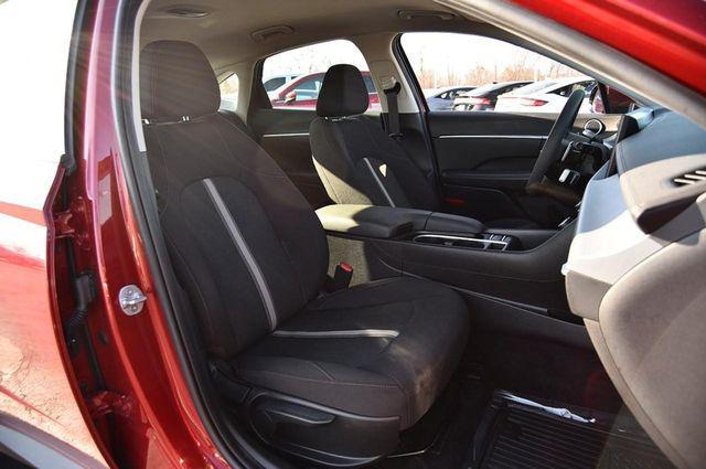used 2025 Hyundai Sonata car, priced at $23,088