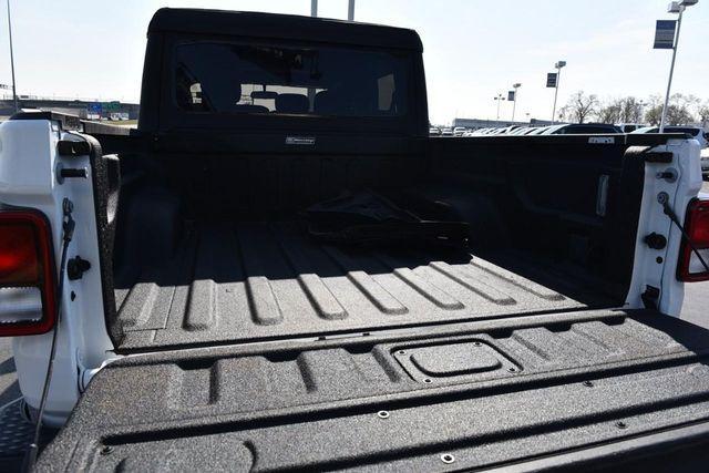 used 2022 Jeep Gladiator car, priced at $30,885