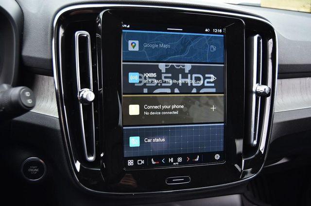 used 2023 Volvo XC40 car, priced at $24,288