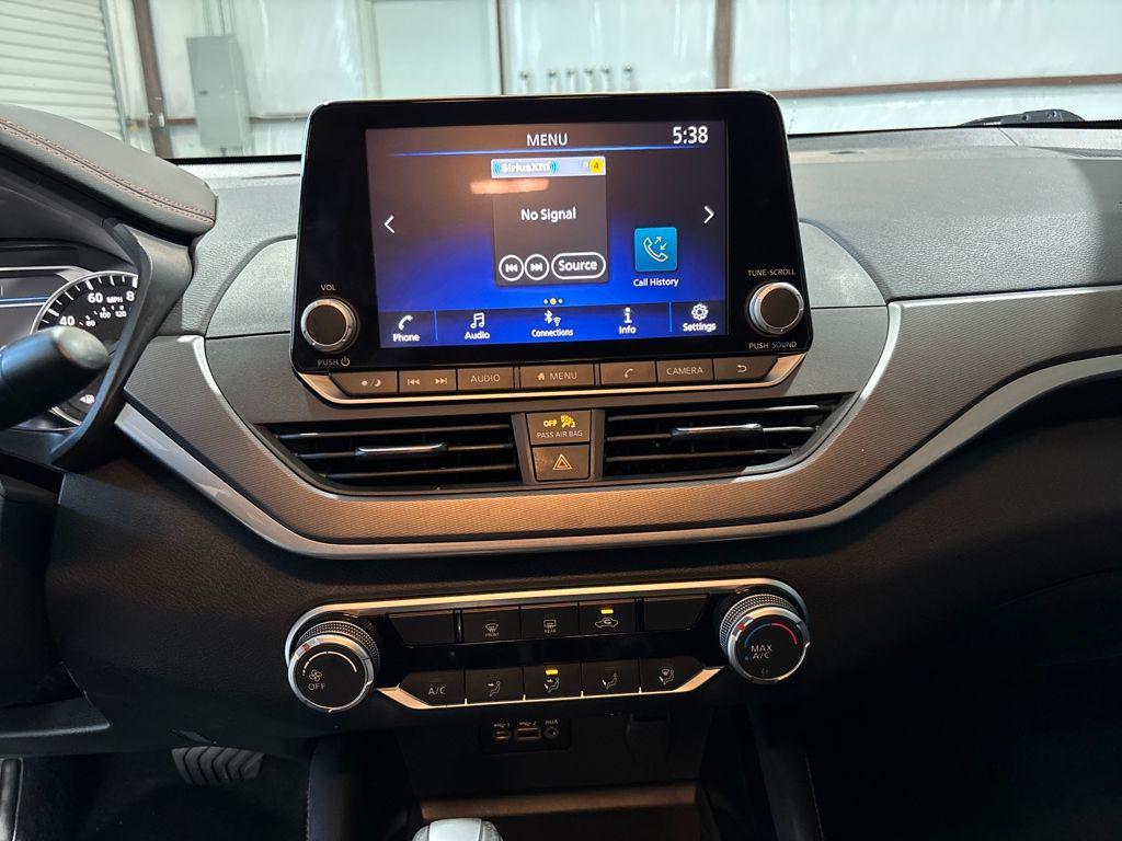 used 2025 Nissan Altima car, priced at $23,938