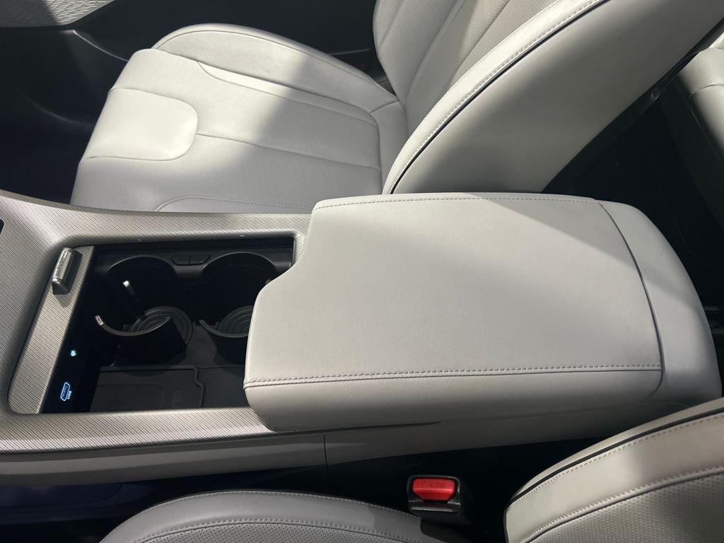 used 2024 Hyundai Palisade car, priced at $31,794