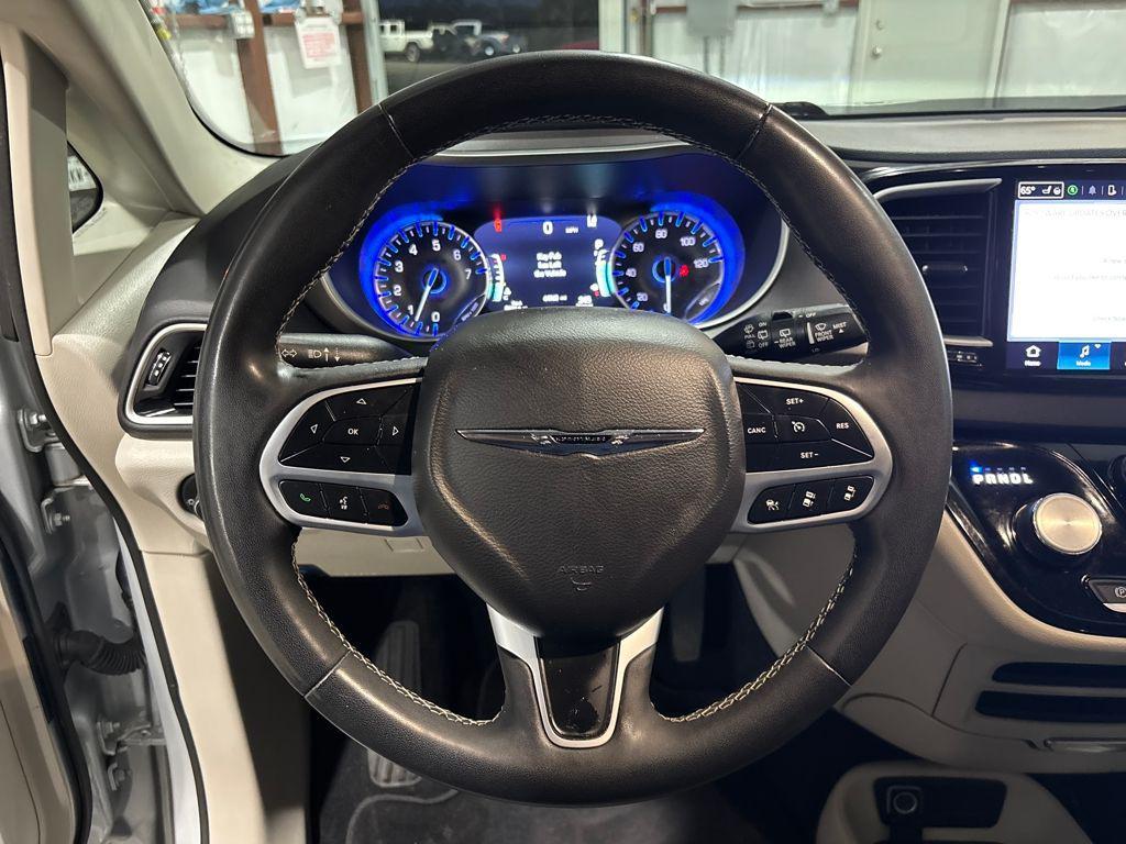 used 2024 Chrysler Pacifica car, priced at $24,627