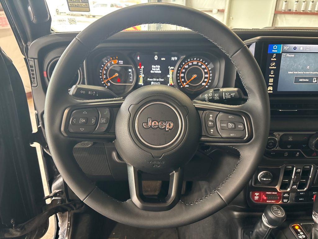 used 2025 Jeep Wrangler car, priced at $41,553