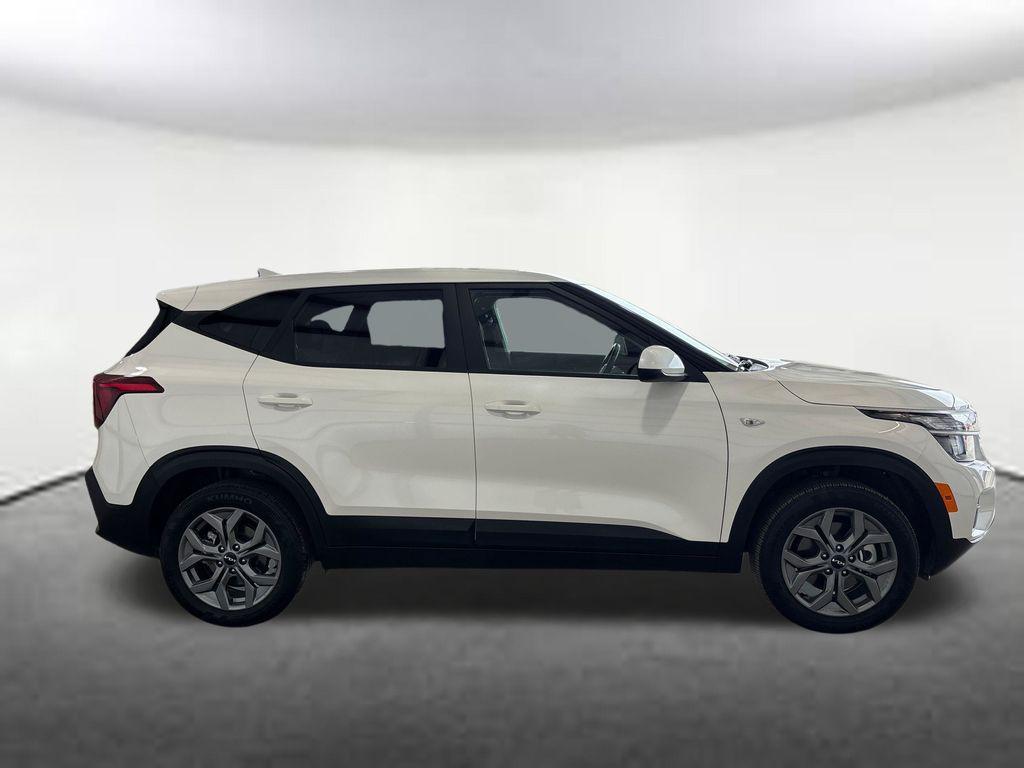 used 2026 Kia Seltos car, priced at $24,699