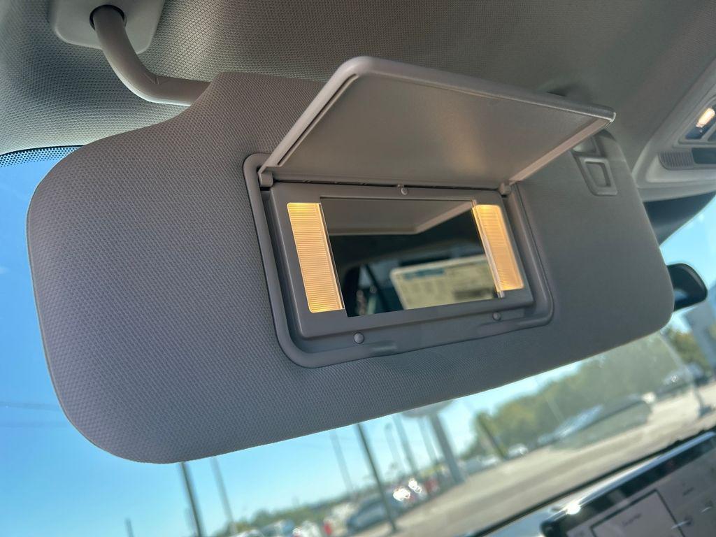 new 2025 Ford Explorer car, priced at $38,616