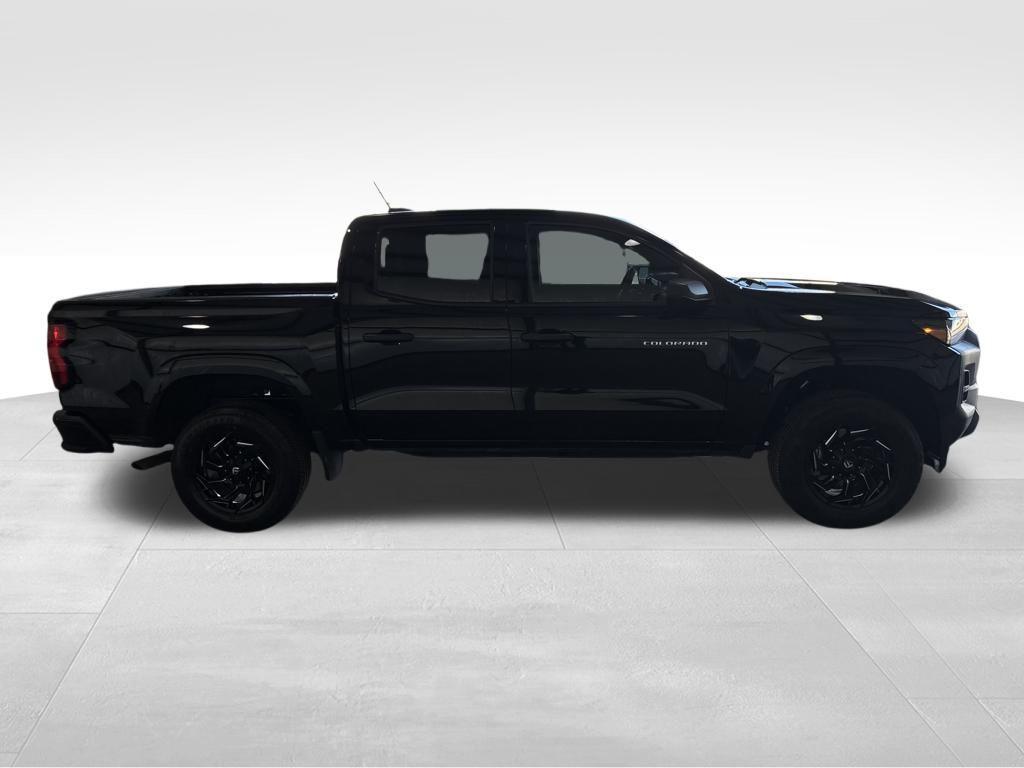 used 2025 Chevrolet Colorado car, priced at $27,564