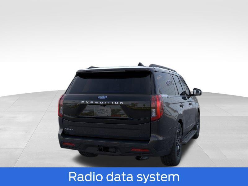 new 2025 Ford Expedition car, priced at $66,462