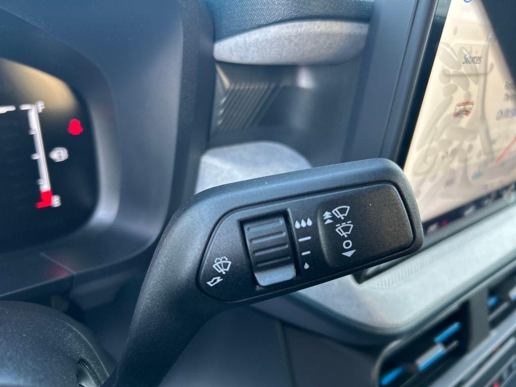 new 2025 Ford Maverick car, priced at $30,392