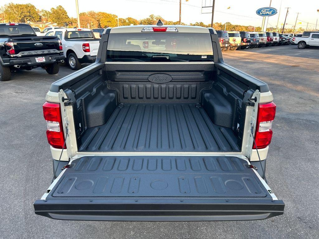 new 2025 Ford Maverick car, priced at $30,392