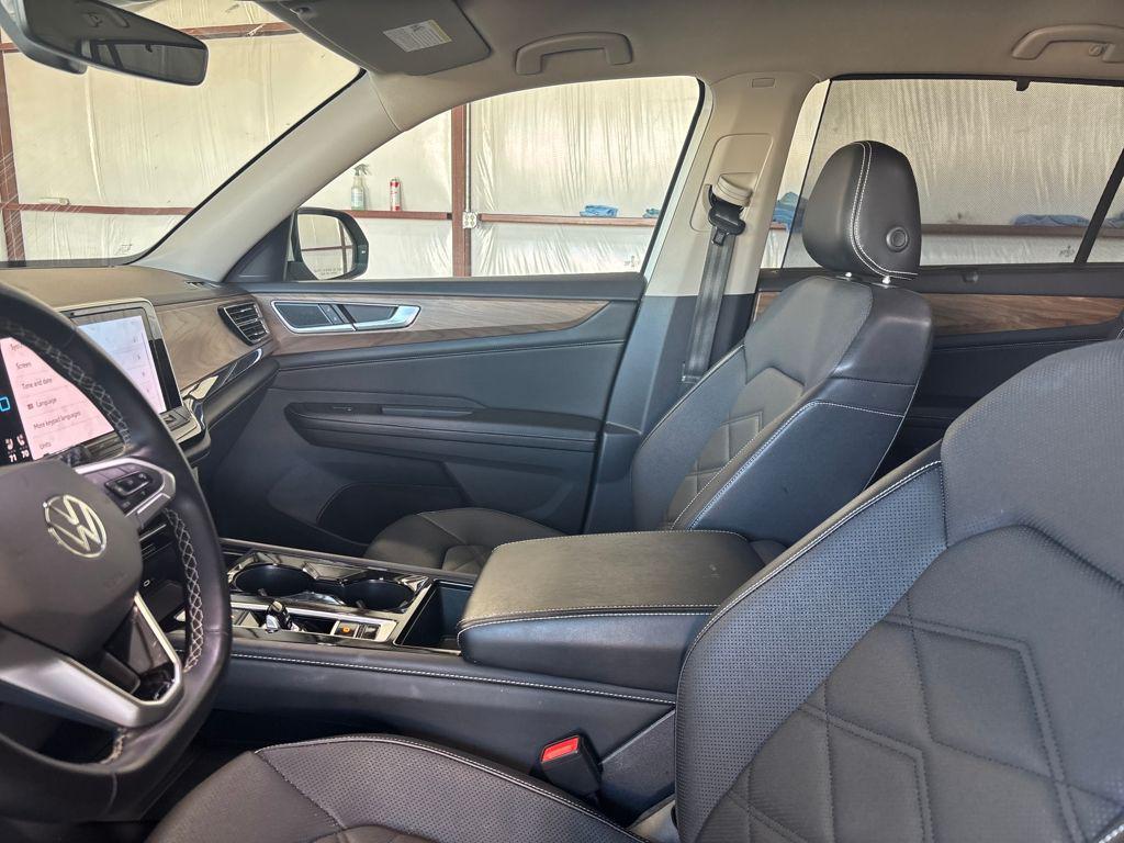 used 2024 Volkswagen Atlas car, priced at $26,807