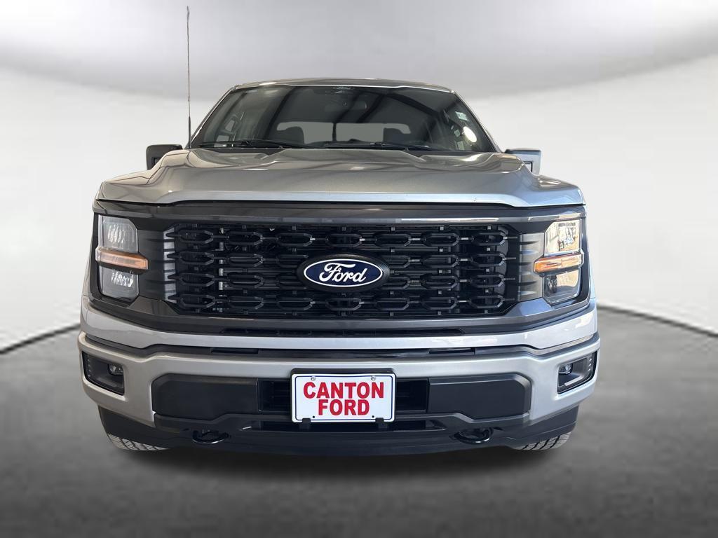 new 2026 Ford F-150 car, priced at $46,392