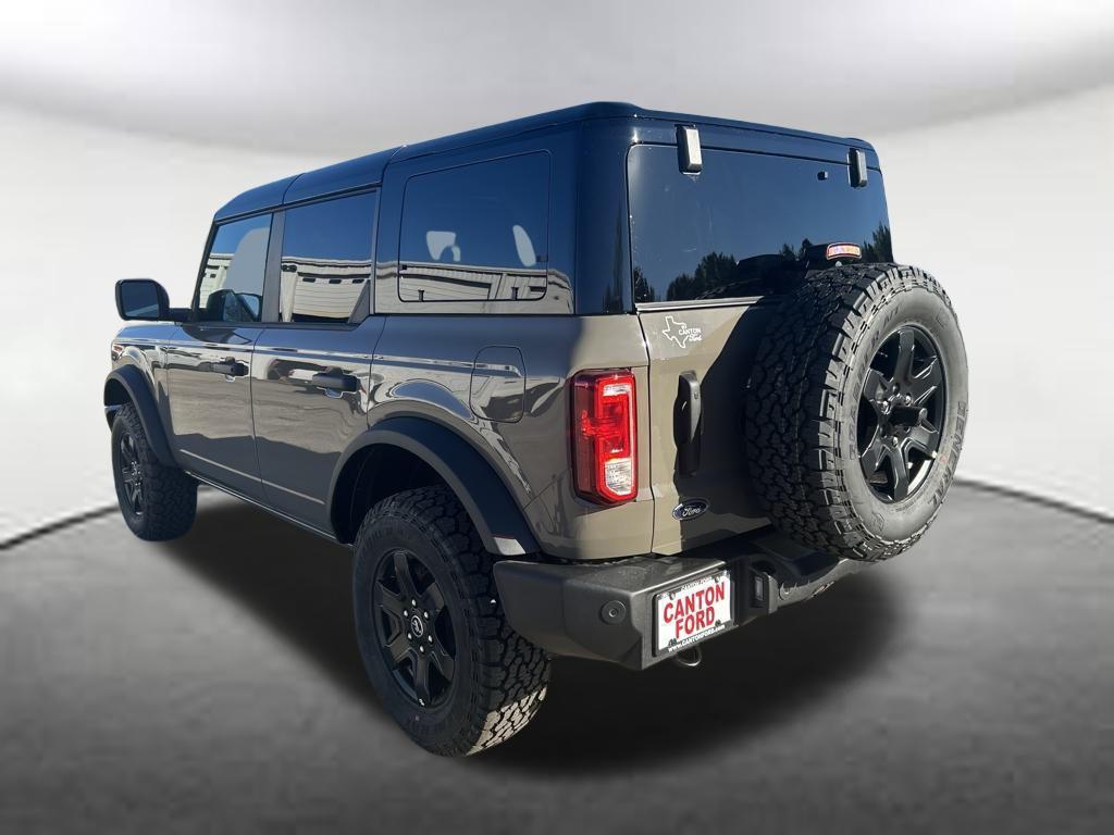 new 2025 Ford Bronco car, priced at $46,928