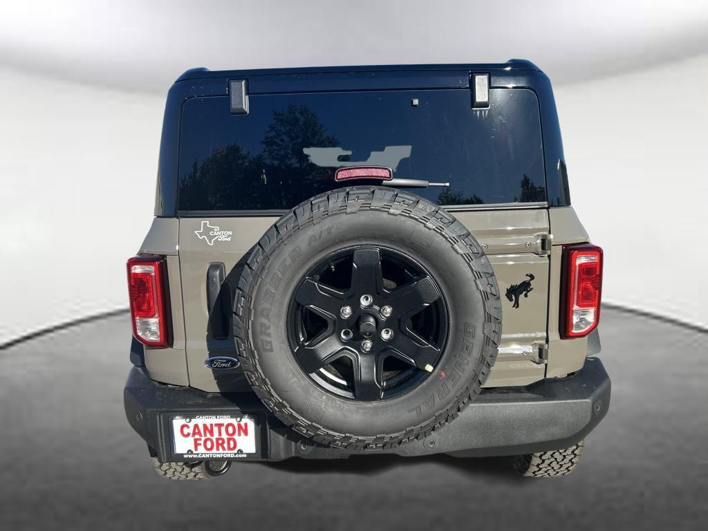 new 2025 Ford Bronco car, priced at $46,928