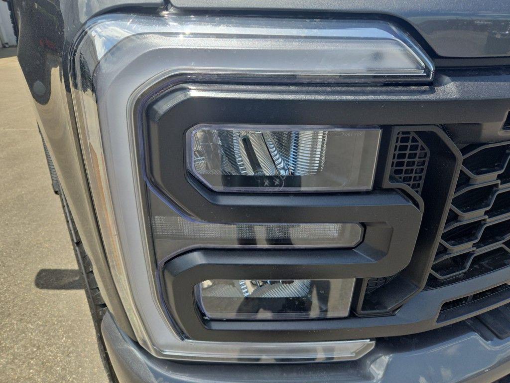 new 2025 Ford F-250 car, priced at $59,958