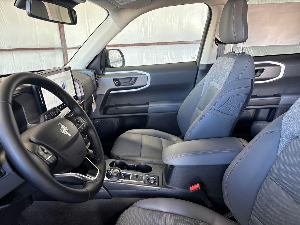 new 2025 Ford Bronco Sport car, priced at $40,096