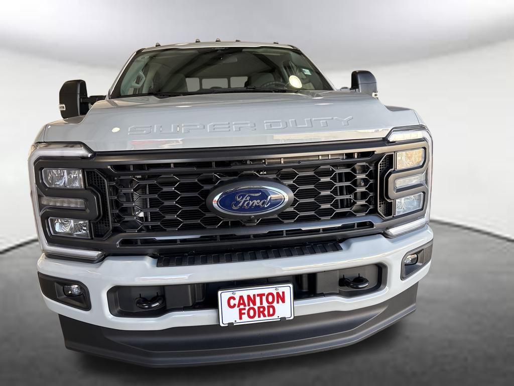 new 2026 Ford F-350 car, priced at $71,866