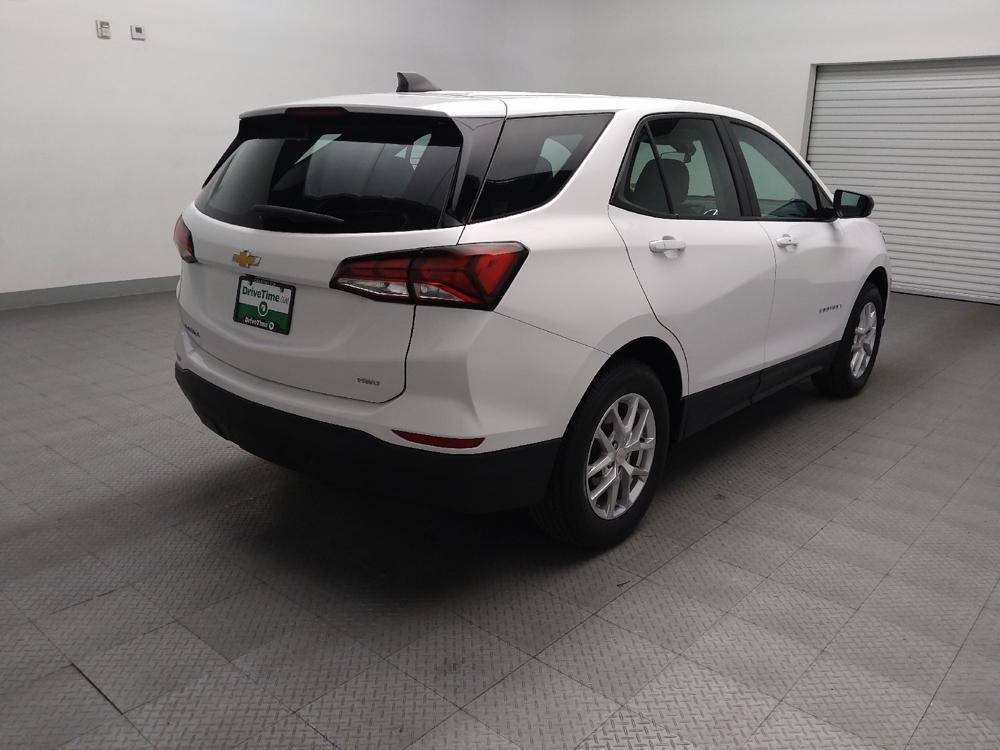 used 2024 Chevrolet Equinox car, priced at $21,295