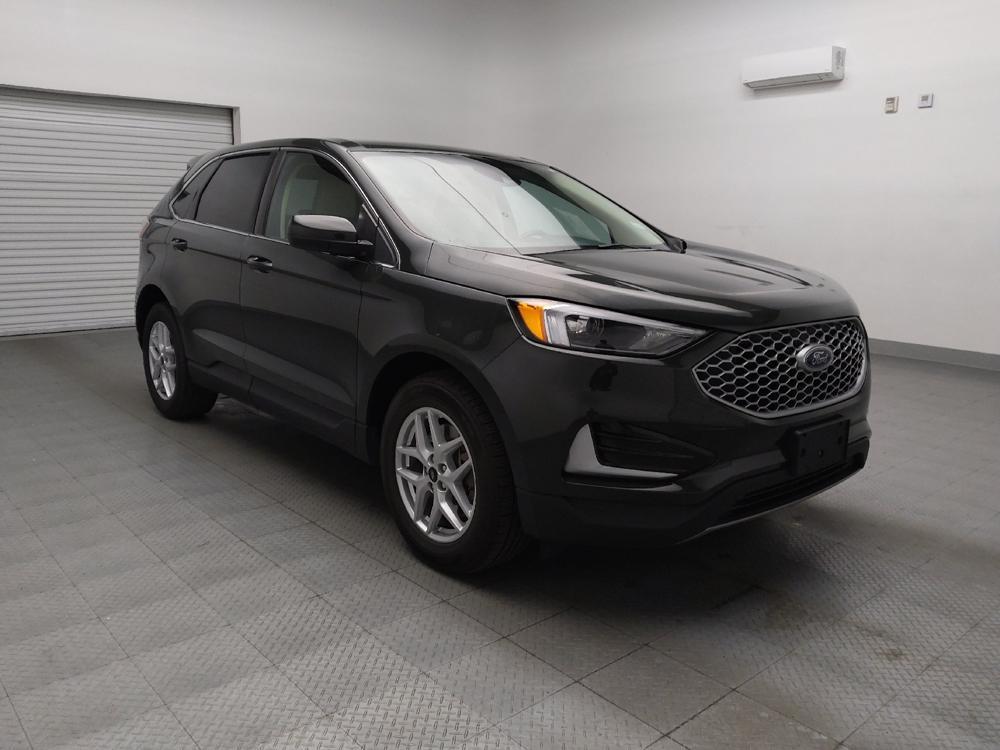 used 2024 Ford Edge car, priced at $25,295