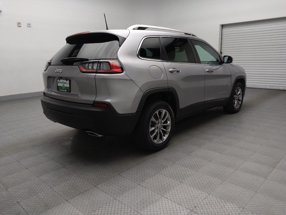 used 2020 Jeep Cherokee car, priced at $20,595