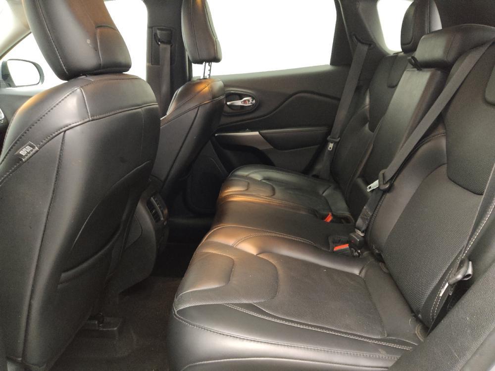 used 2020 Jeep Cherokee car, priced at $20,595