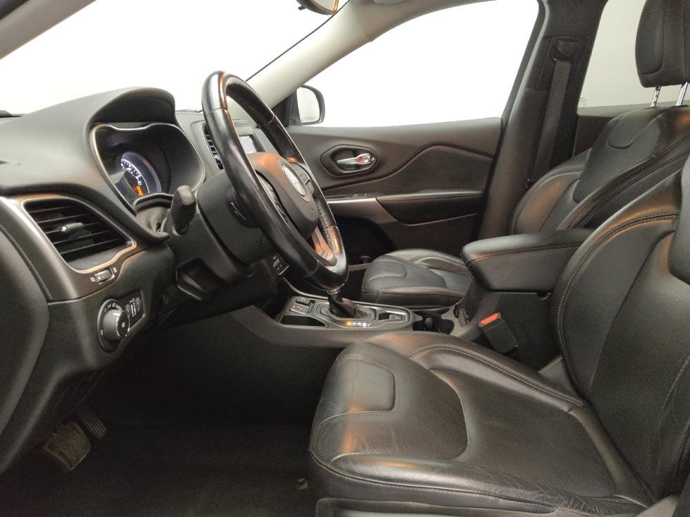 used 2020 Jeep Cherokee car, priced at $20,595