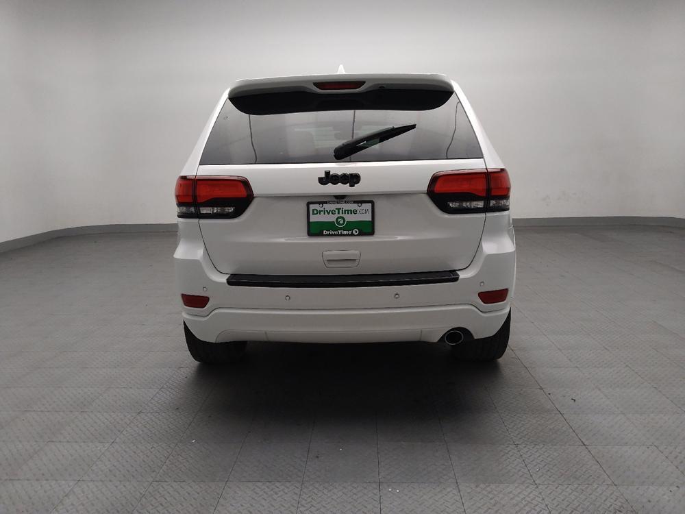 used 2018 Jeep Grand Cherokee car, priced at $20,595