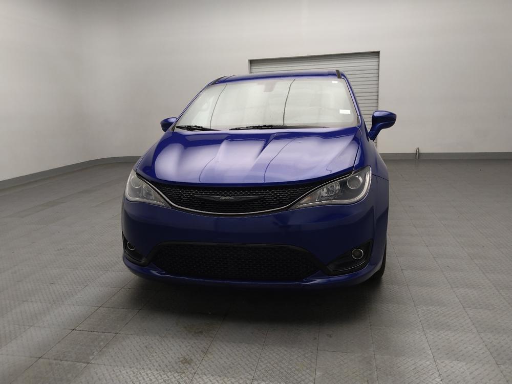 used 2018 Chrysler Pacifica car, priced at $19,895