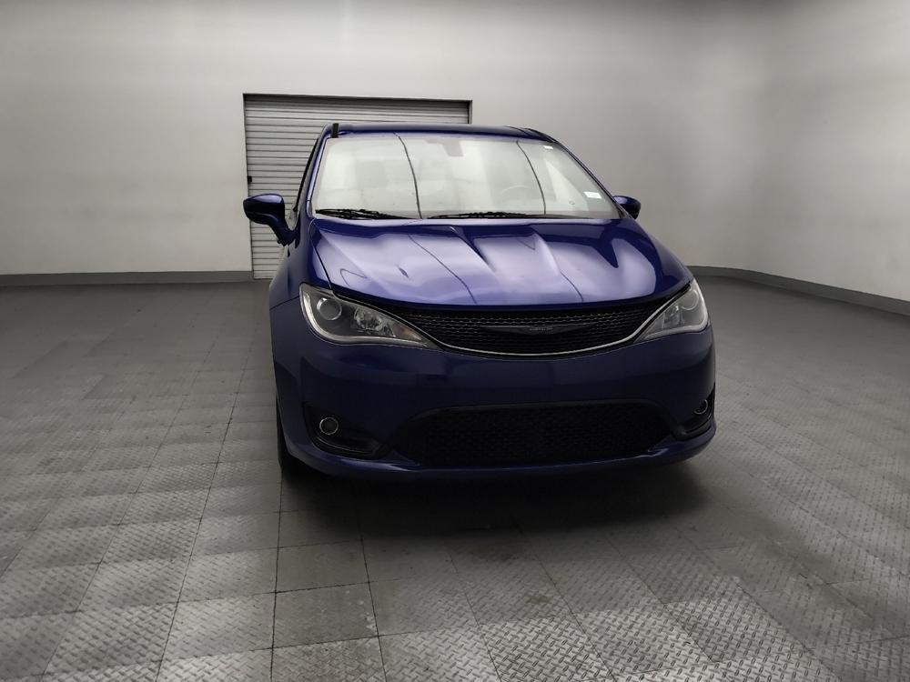 used 2018 Chrysler Pacifica car, priced at $19,895