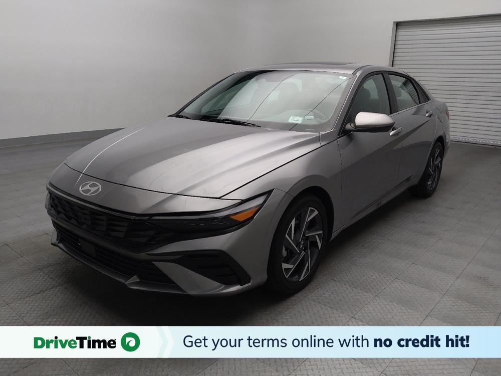 used 2025 Hyundai Elantra car, priced at $25,595