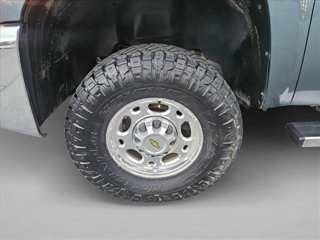 used 2009 Chevrolet Silverado 2500 car, priced at $18,996