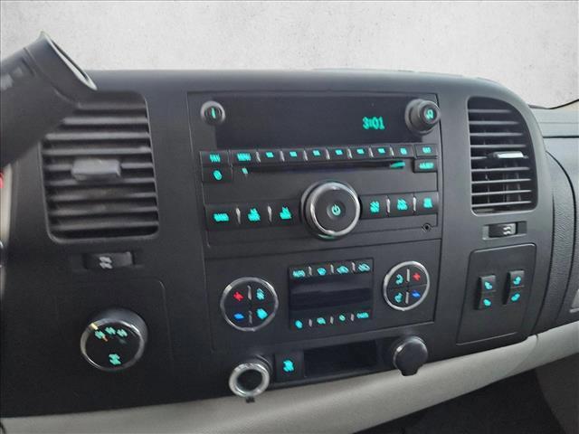 used 2009 Chevrolet Silverado 2500 car, priced at $18,996