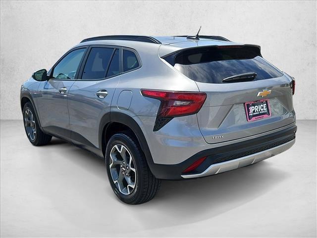used 2024 Chevrolet Trax car, priced at $19,299