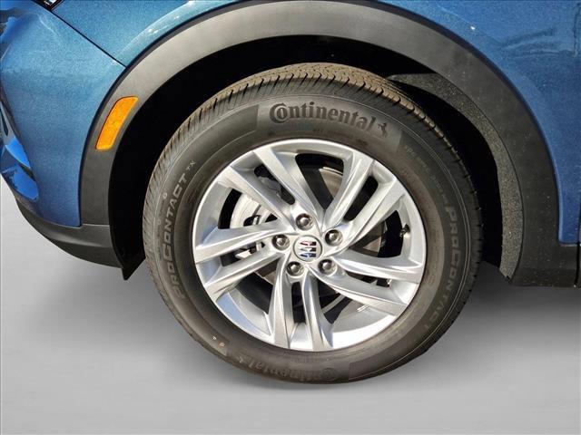 new 2026 Buick Envista car, priced at $28,065