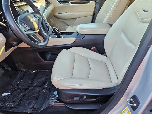 used 2018 Cadillac XT5 car, priced at $20,496