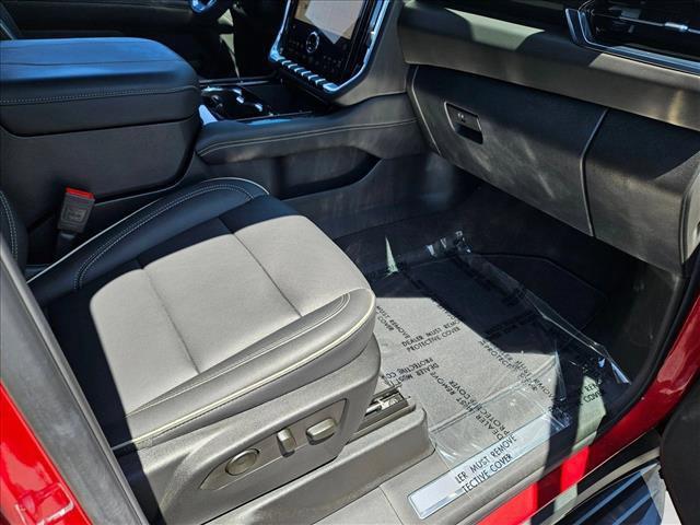 used 2025 GMC Yukon car, priced at $68,366