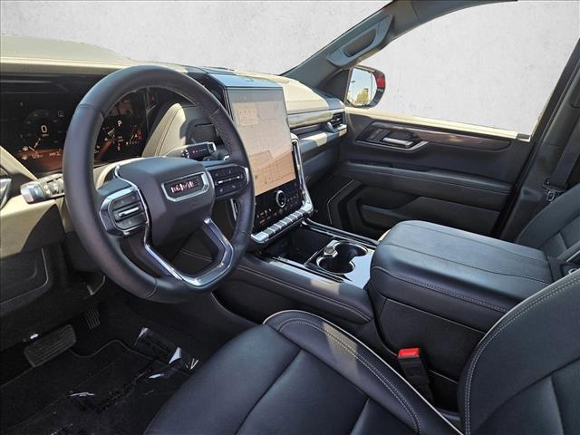 used 2025 GMC Yukon car, priced at $68,366