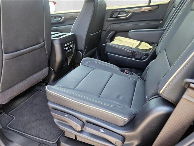 used 2025 GMC Yukon car, priced at $68,366