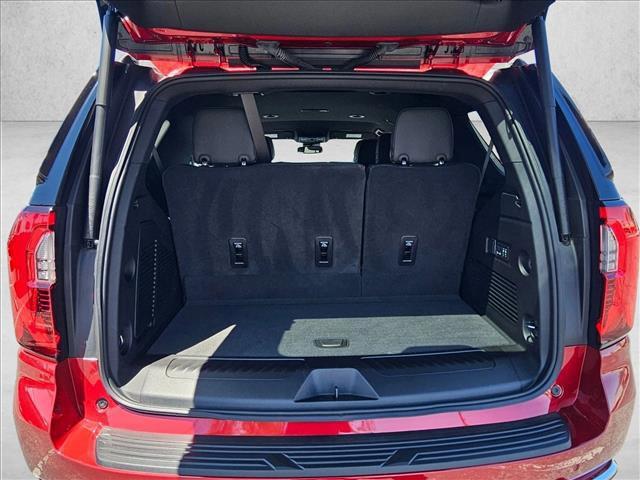 used 2025 GMC Yukon car, priced at $68,366