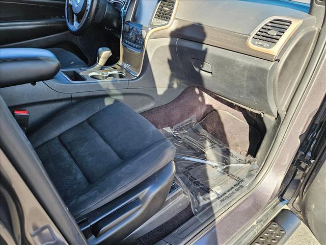 used 2017 Jeep Grand Cherokee car, priced at $14,513