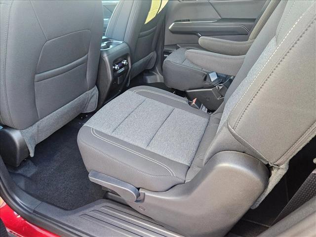 new 2026 GMC Acadia car, priced at $44,639