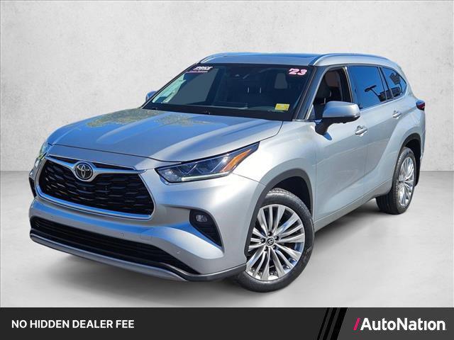 used 2023 Toyota Highlander car, priced at $40,095