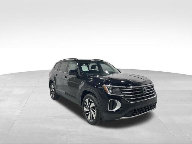 new 2025 Volkswagen Atlas car, priced at $42,000