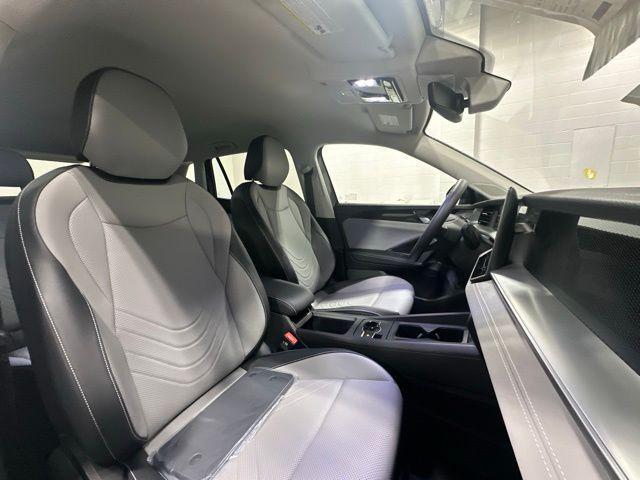 new 2026 Volkswagen Tiguan car, priced at $35,060