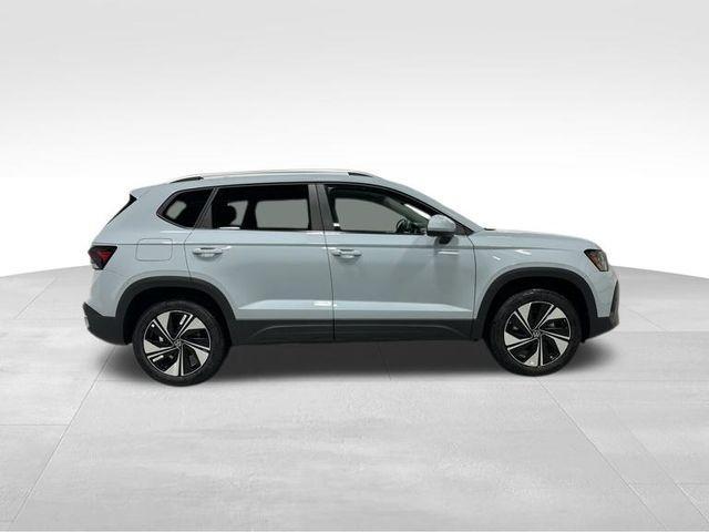 new 2026 Volkswagen Taos car, priced at $34,771
