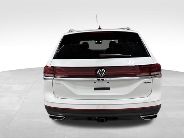 new 2026 Volkswagen Atlas car, priced at $52,388