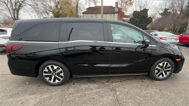 used 2025 Honda Odyssey car, priced at $39,000