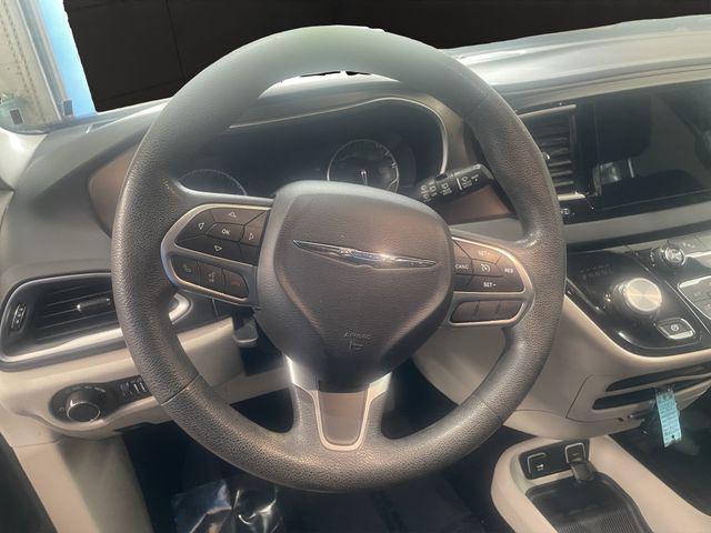 used 2017 Chrysler Pacifica car, priced at $5,500