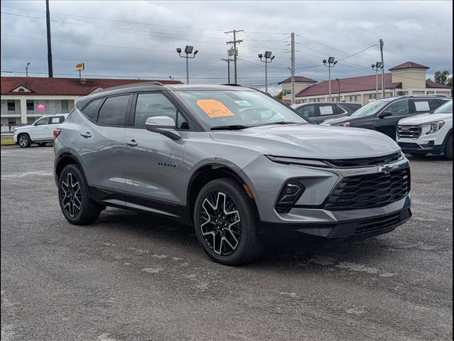 new 2025 Chevrolet Blazer car