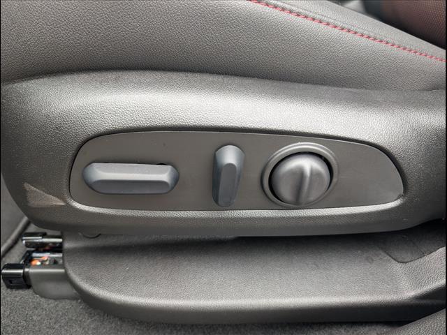 new 2025 Chevrolet Blazer car