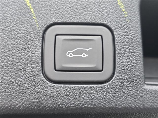 used 2025 Chevrolet Equinox car, priced at $34,995